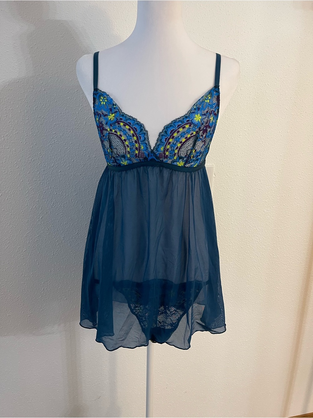 NWT Victoria’s Secret x Adore Me Lingerie Set